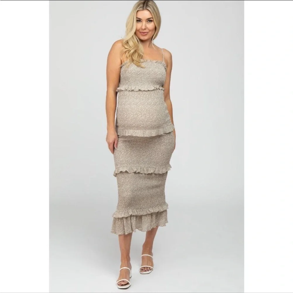 NWOT PinkBlush Taupe Leaf Print Smocked Fitted Maternity Midi Dress Taupe Medium